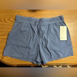 Dance Studio High Rise 3.5 Inch Short